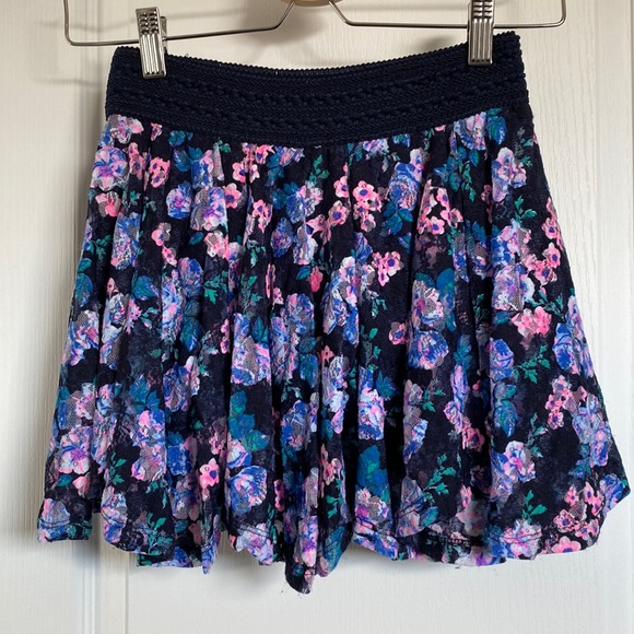 Girls Navy Blue Floral Skirt - Picture 2 of 5
